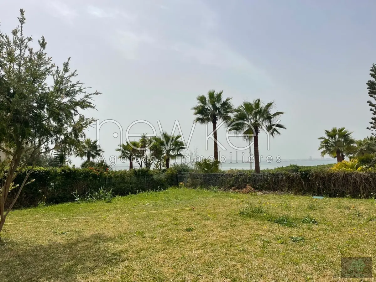 Appartement S2 avec jardin à vendre aux Berges du Lac 1