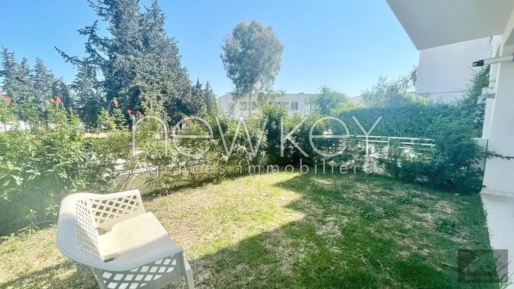 Appartement S1 avec jardin à louer à La Soukra