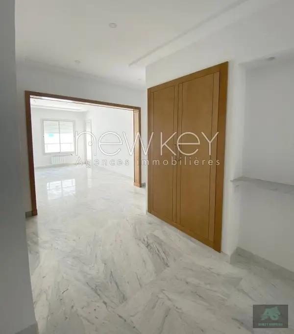 Superbe Appartement S+3 Jamais Habité à La Soukra