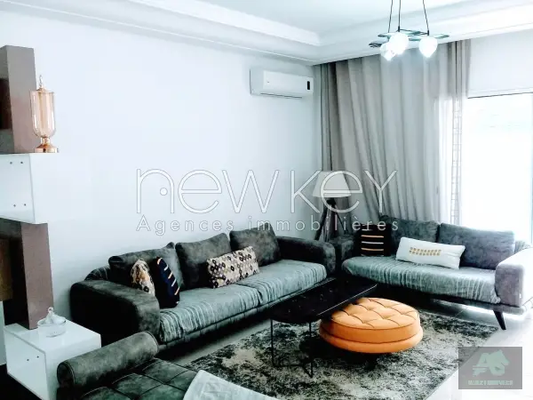 Appartement S+4 Meublé à L'Aouina