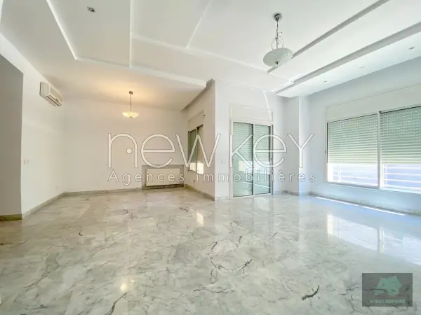 Appartement s3 à louer aux Berges du Lac 1