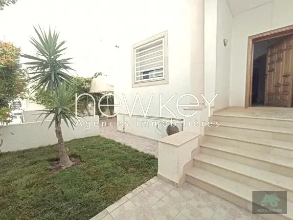 Villa S3 à louer aux berges du lac 2