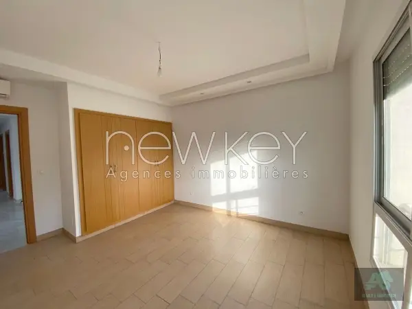 Appartement S+1 à louer à La Soukra