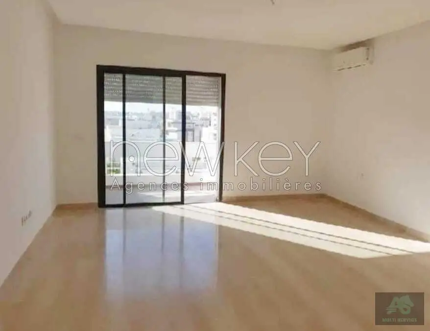 Un Appartement S0 à Louer à Ain Zaghouan Nord