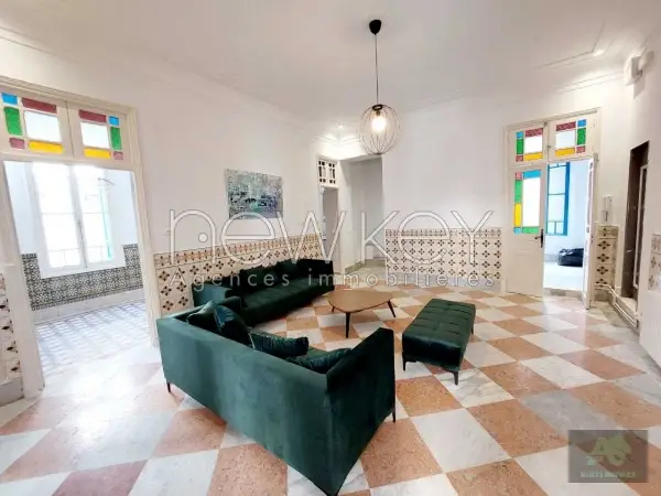 S+4 avec jardin à La Marsa