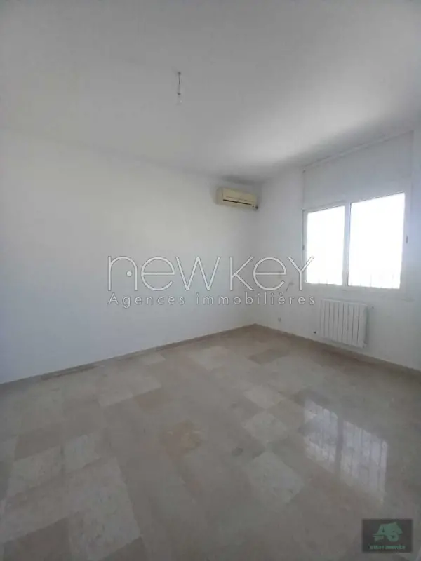 Triplex s+3 à Gammarth