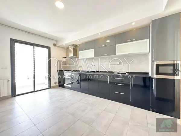 Appartement S2 vide à louer aux Berges du Lac 2