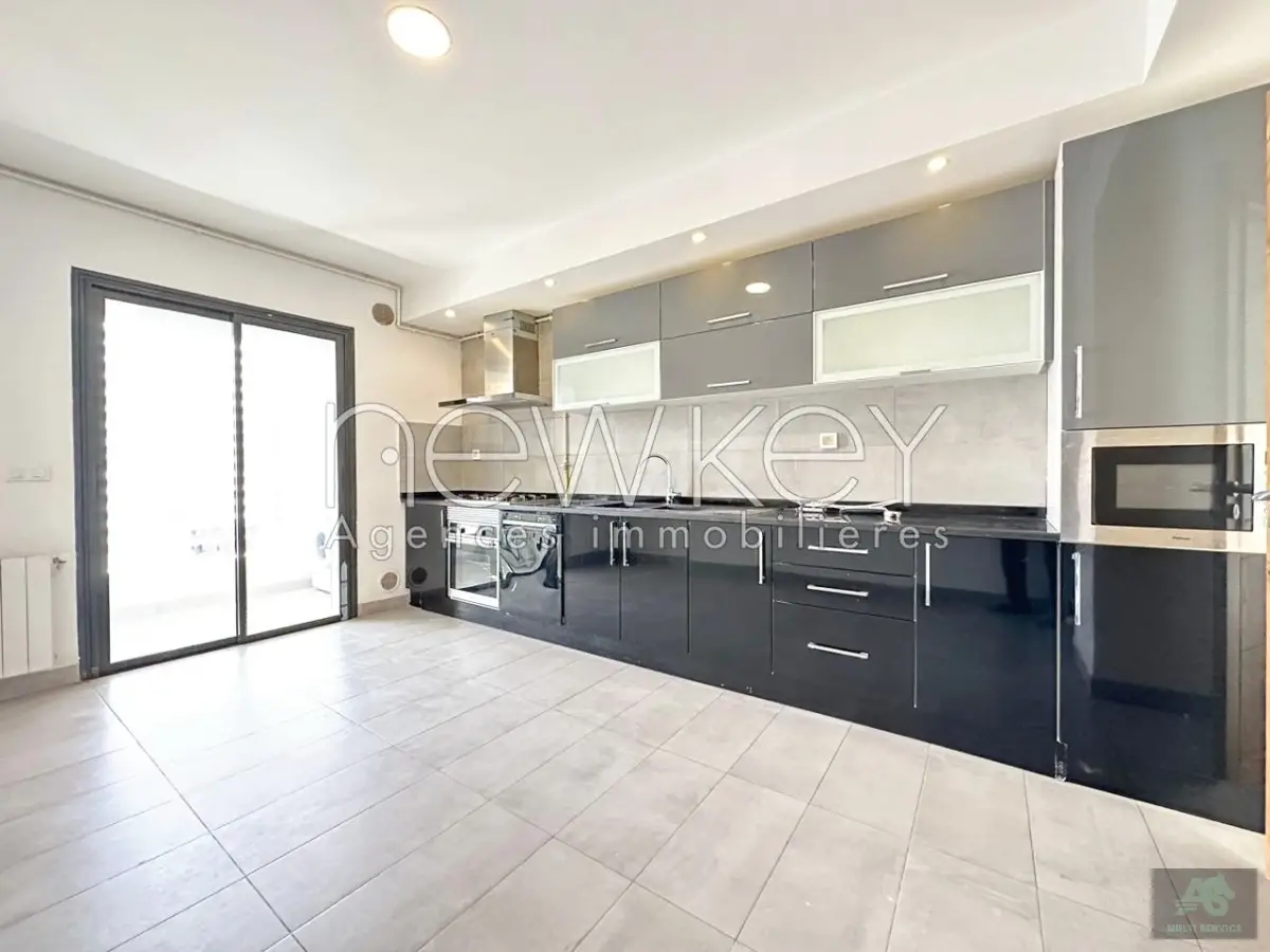 Appartement S2 vide à louer aux Berges du Lac 2