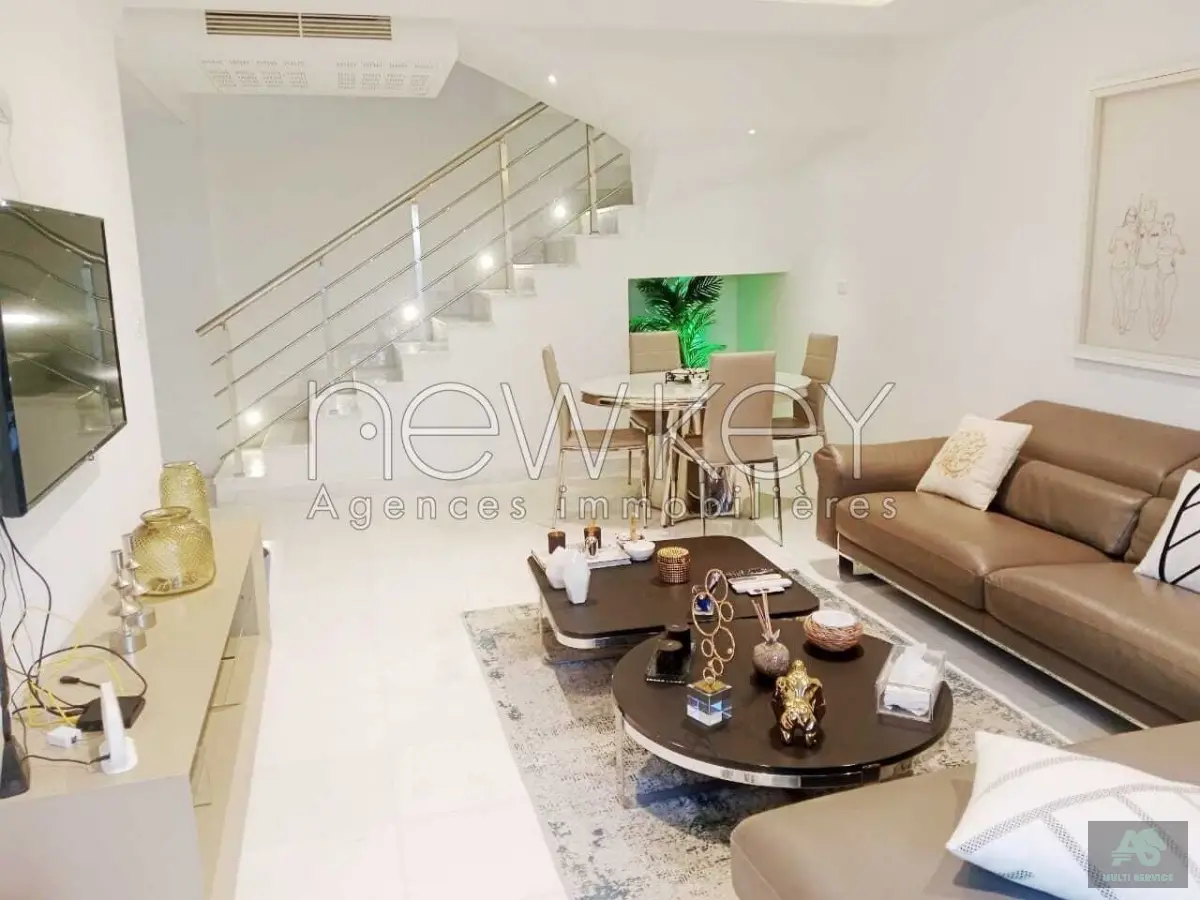 Un Duplex S+3 à vendre à Ain Zaghouan nord
