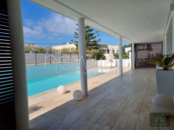 Superbe villa au Gammarth