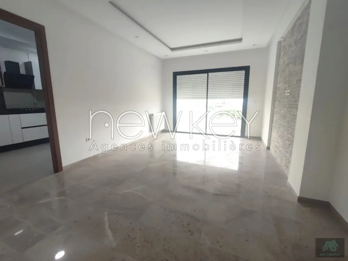 Un Appartement S+2 Neuf à louer à La Soukra