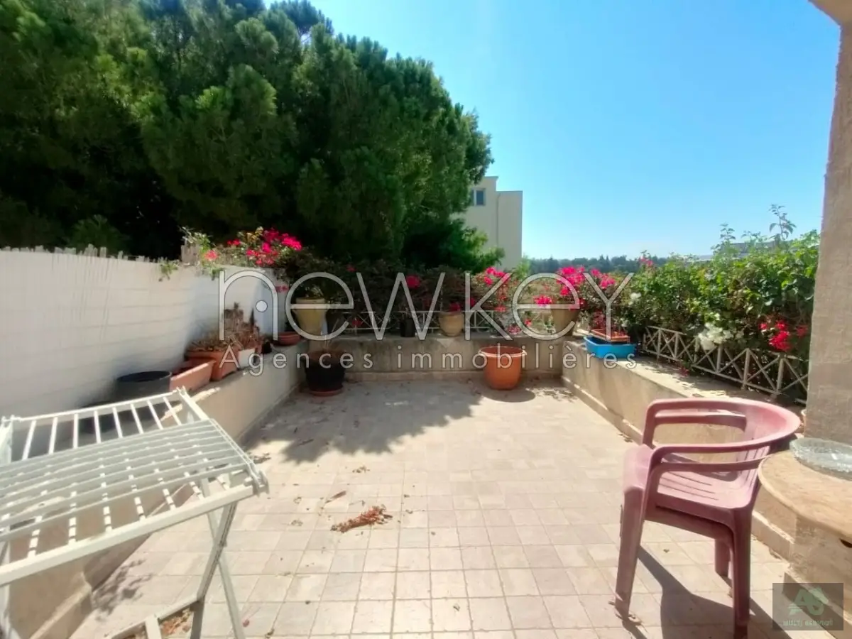 Un étage de villa S3 à la Marsa