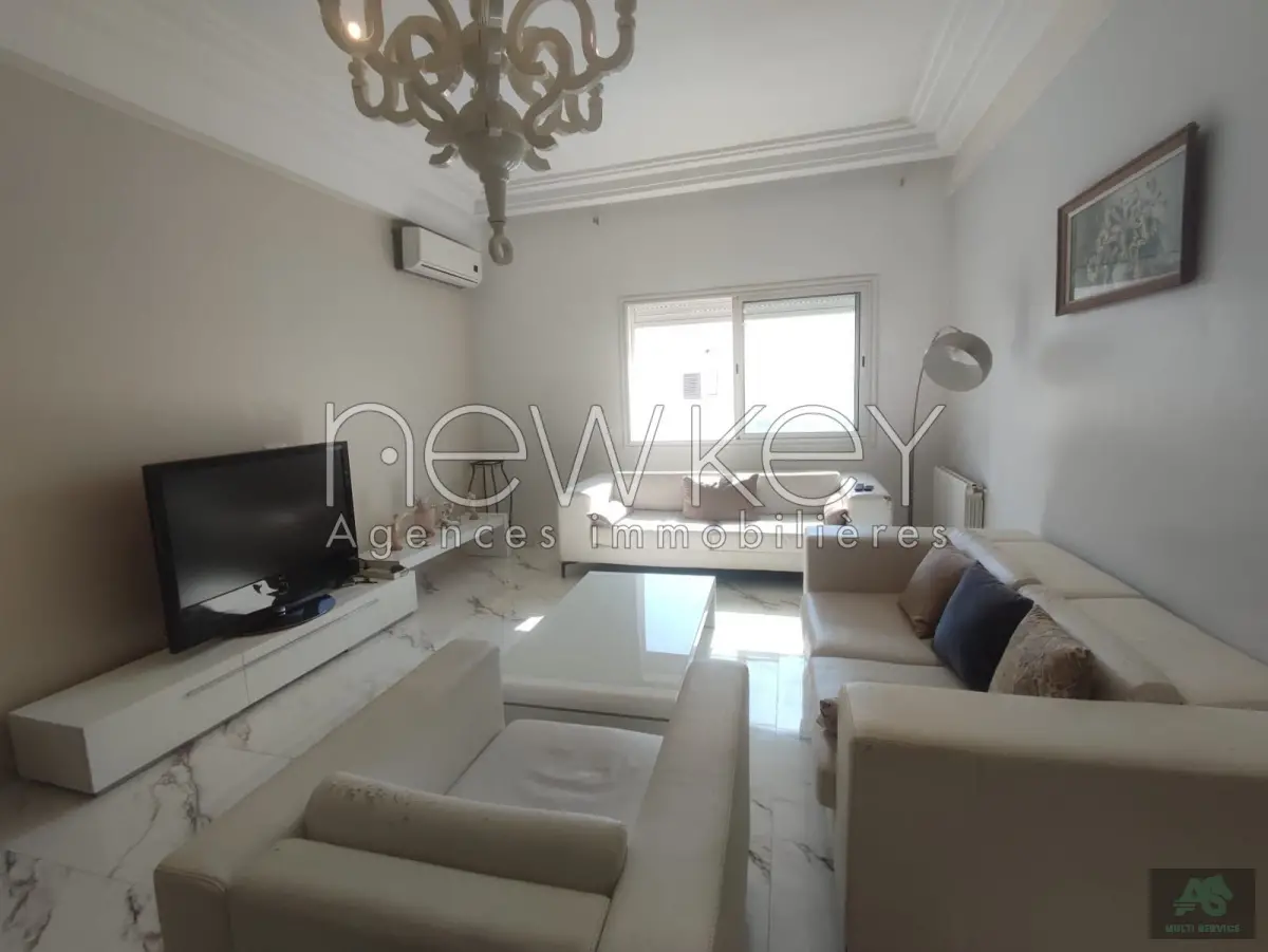 Un Appartement S+3 à louer à La Soukra
