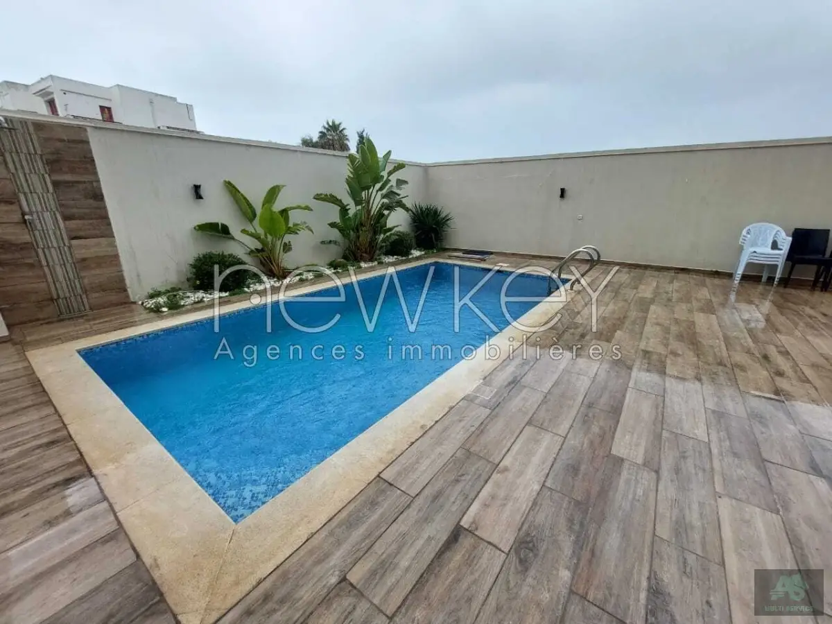 Rez de chaussé s3 avec piscine