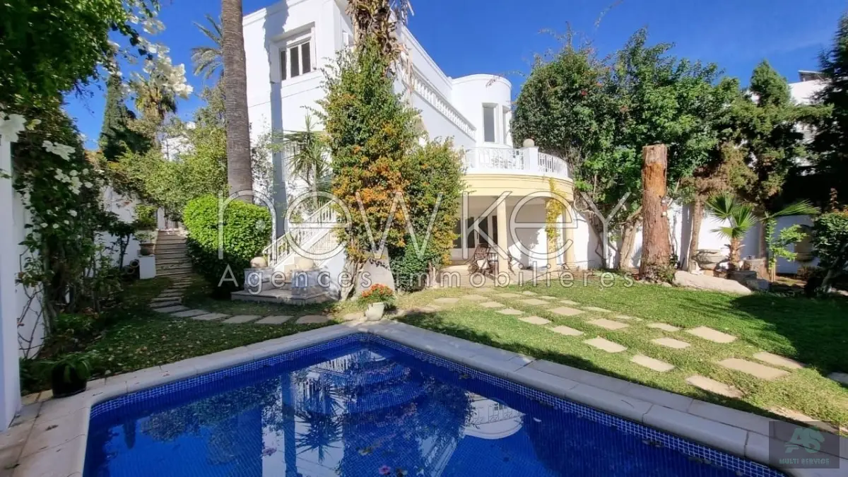 Magnifique Villa S+3 à Carthage