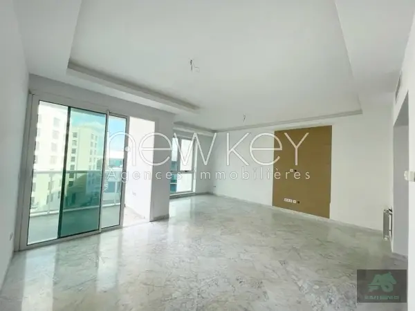 Appartement S3 à vendre aux berges du lac 2