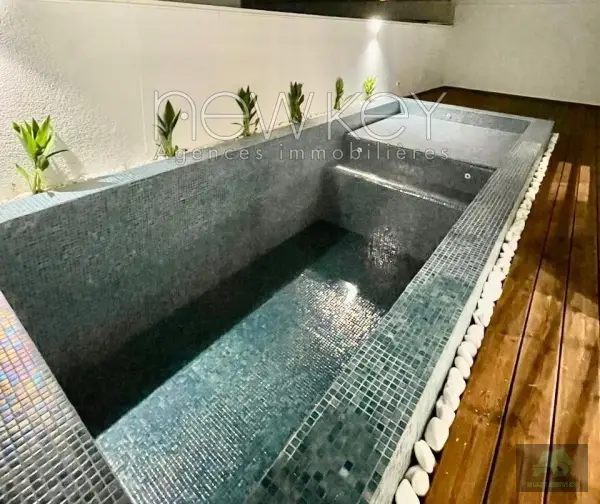 Magnifique villa s+5 à la Marsa