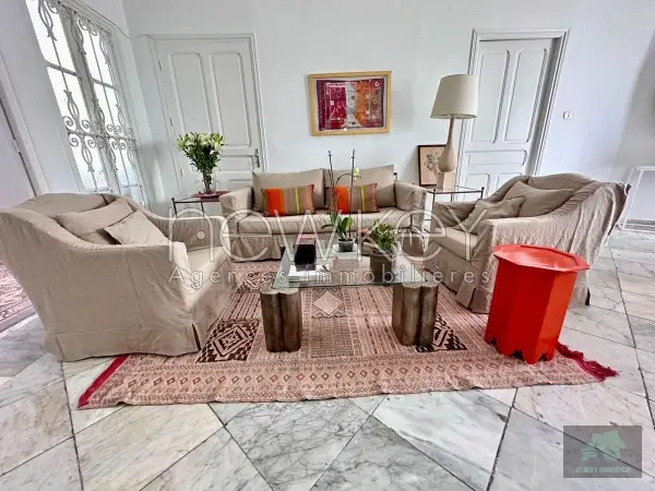 Villa s+3 meublée au cœur de la Marsa
