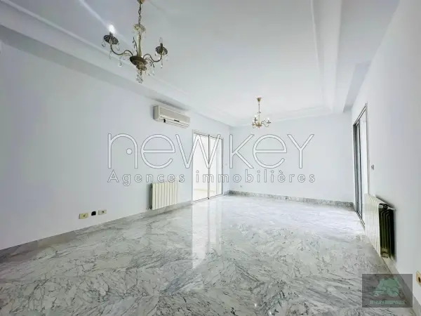 Appartement S2 à louer au lac 2