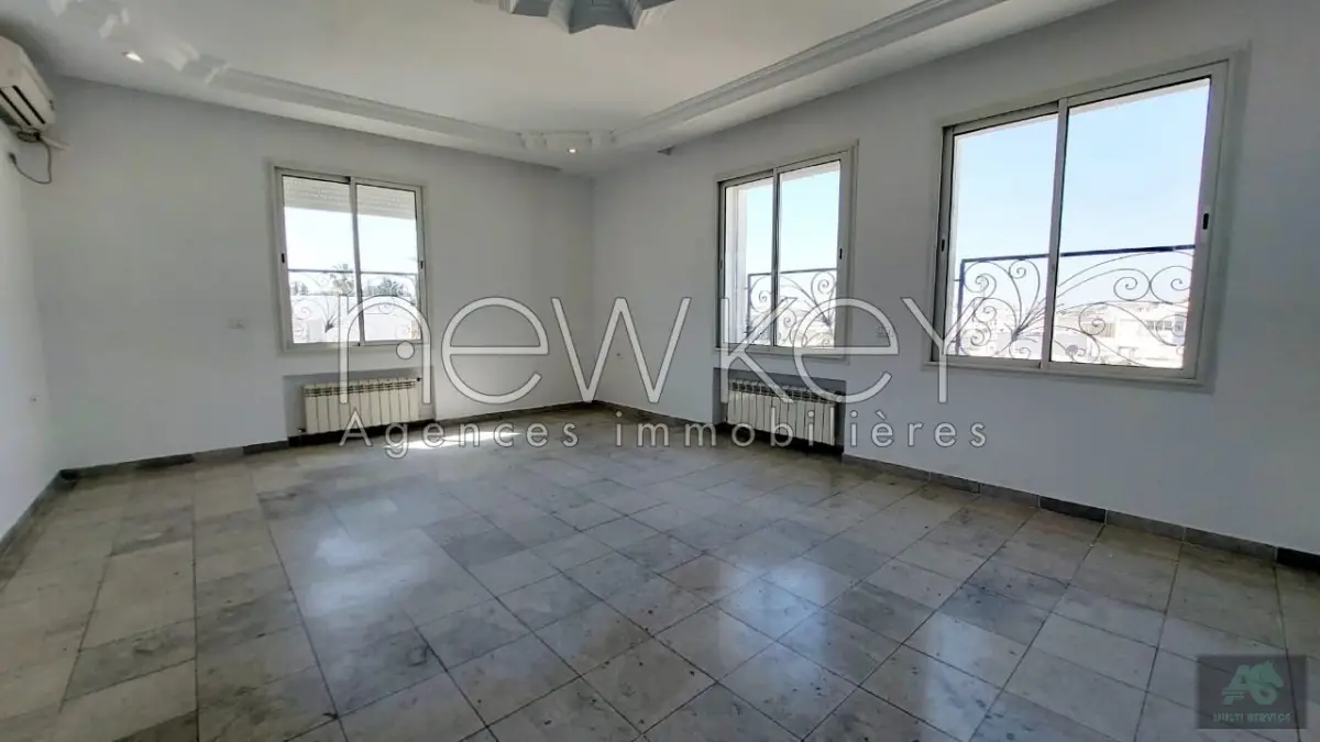 Magnifique duplex S+3 à La Marsa