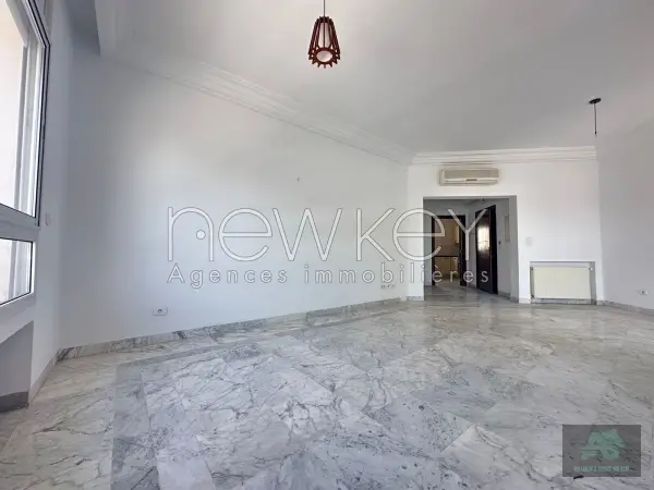 Appartement S+2 à louer au lac 2