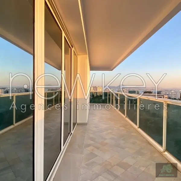 Appartement S+3 à louer au lac 2