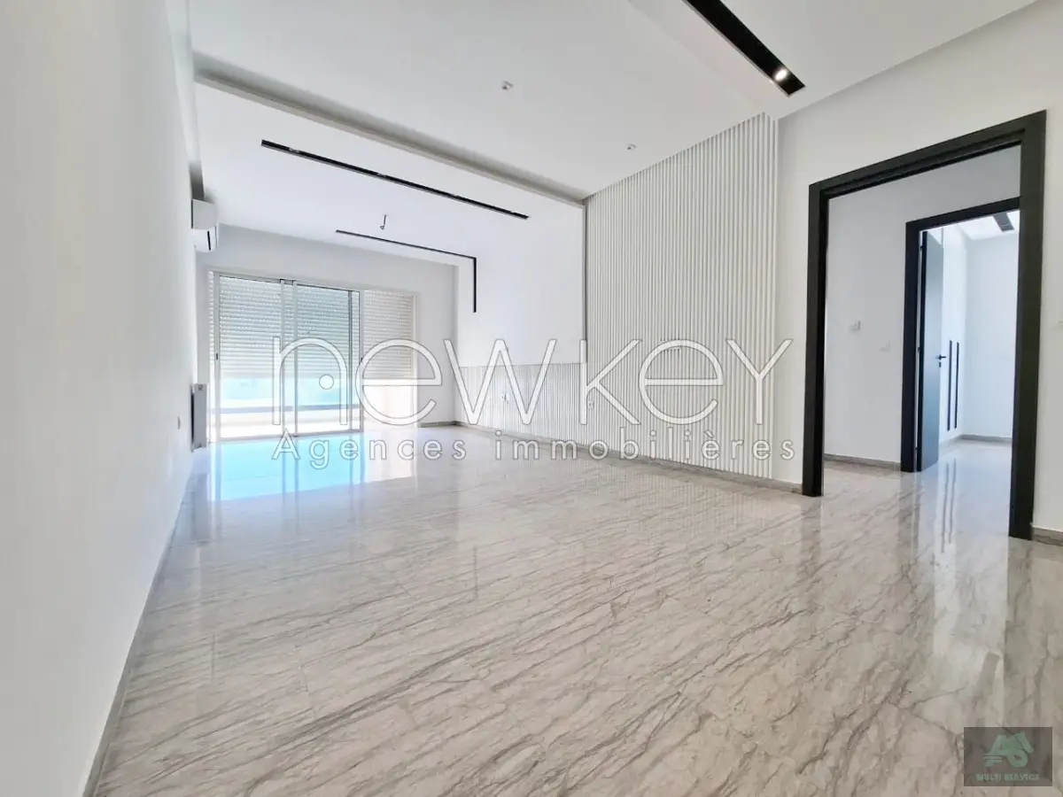 Un Appartement S+3 direct promoteur à vendre à La Soukra