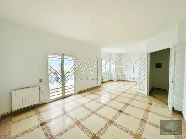 Appartement S+3 à vendre l'aouina