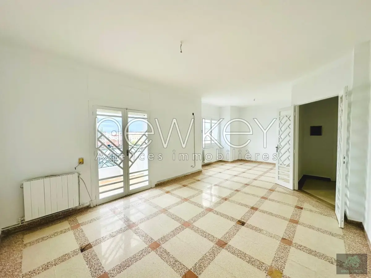 Appartement S+3 à vendre l'aouina