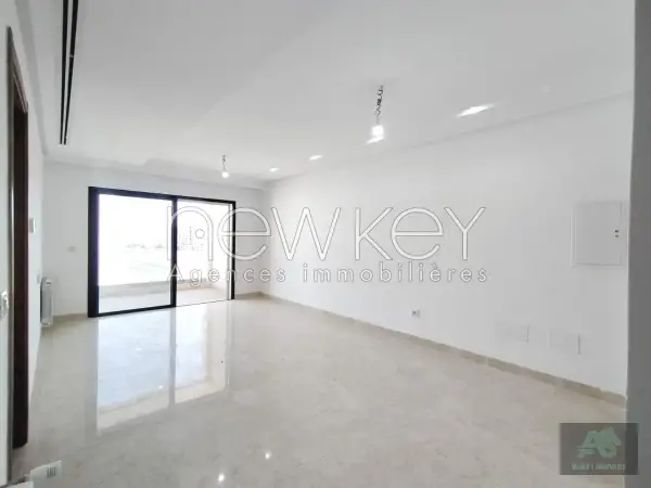 Appartement S4 Neuf à louer aux Jardins de Carthage