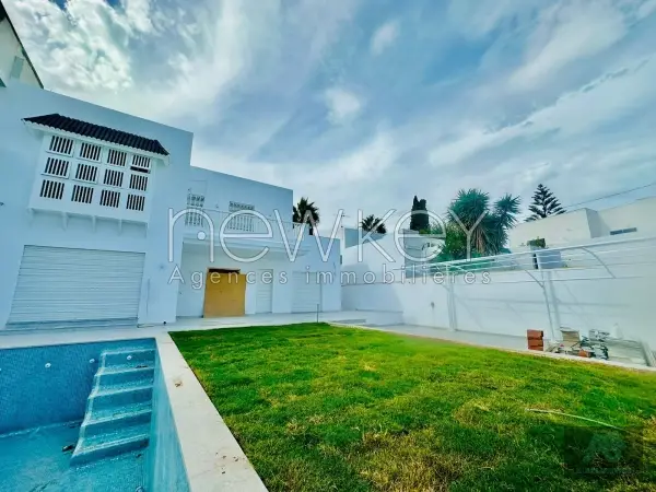 Belle Villa S+5 à la Marsa